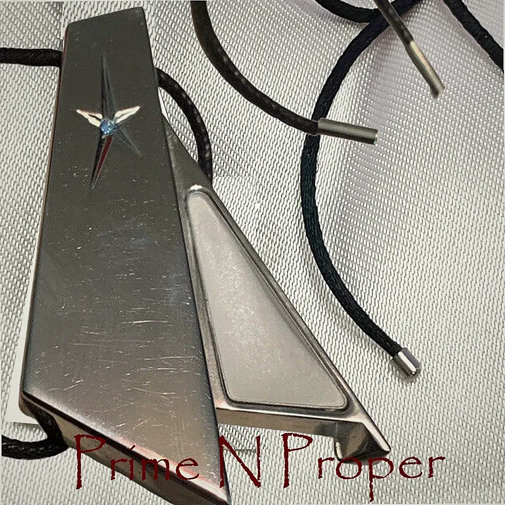 Angel by Thierry Mugler Solid Concrete Powder Perfume Starburst Necklace