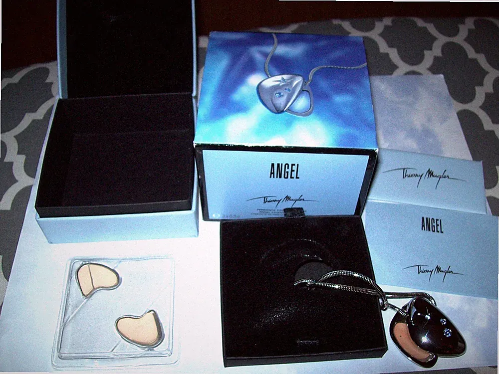 Thierry Mugler Angel Essence Pendant Necklace X3 Solid Perfume Inserts W/ Box